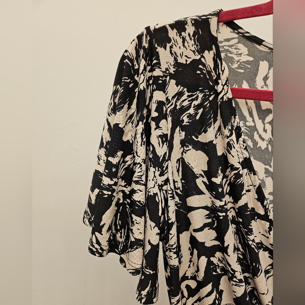 Nwt Kaileigh stitch fix edith faux wrap dress med petite - Picture 5 of 7